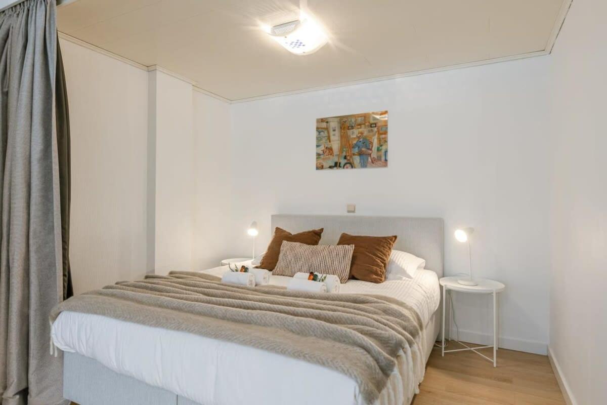 Bright Studio Near The Sea Остенде Экстерьер фото